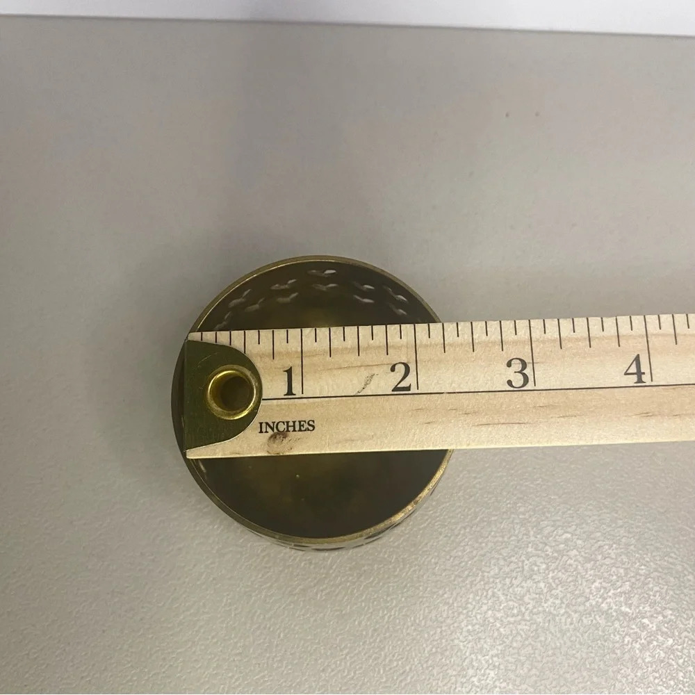 Brass vintage tea light candle holder Valentine’s Day hearts cute table decor - Picture 5 of 7